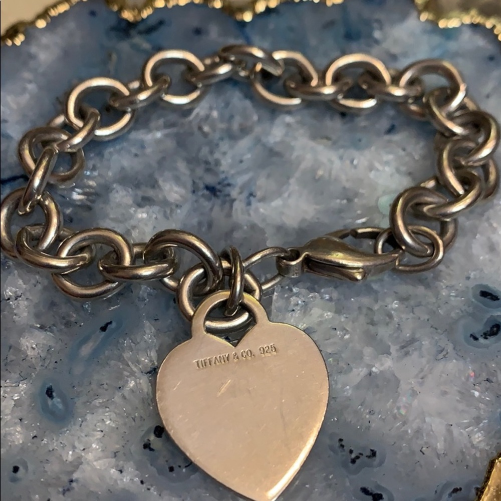 TIFFANY & CO. HEART BRACELET 925 STERLING SILVER - Picture 6 of 7